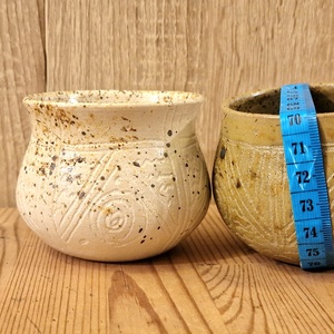 Korongozott viking mintás kerámia csésze - otthon & életmód - konyhafelszerelés, tálalás - tálalás - bögre & csésze - Meska.hu