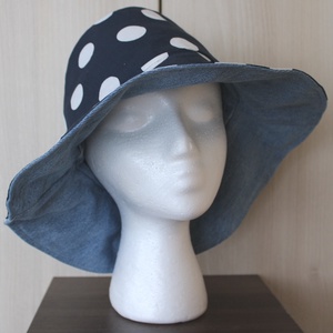 Kifordítható nyári mintás kalap - inside-out bucket hat - nagy pöttyös mintával - ruha & divat - sál, sapka, kendő - kalap - Meska.hu