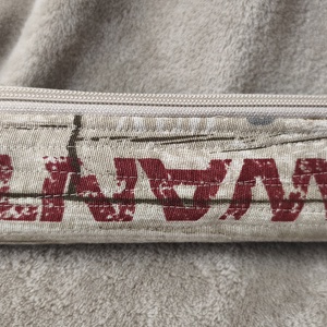 Tolltartó, feliratos, barna, Otthon & Életmód, Papír, írószer, Tolltartó & Ceruzatekercs, Varrás, MESKA