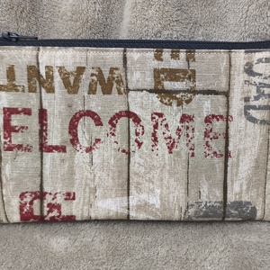 Feliratos, deszkás kis neszesszer - Meska.hu