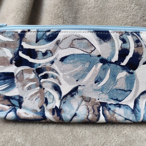 Kék levélmintás közepes talpas neszesszer, Táska & Tok, Neszesszer, Varrás, MESKA