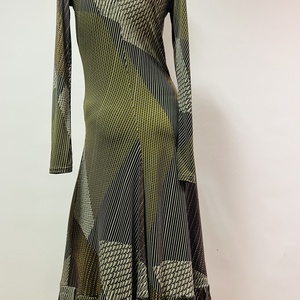 Asszimetrikus hosszú zöld ruha - ruha & divat - női ruha - pulóver - Meska.hu