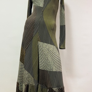 Asszimetrikus hosszú zöld ruha - ruha & divat - női ruha - pulóver - Meska.hu