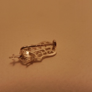 ezüst címer kitűző   -30% -  - Meska.hu