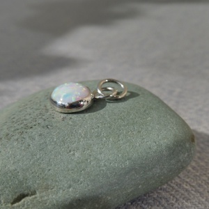 ezüst opálos medál - ékszer - nyaklánc - medál - Meska.hu