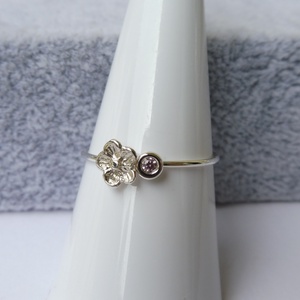 virágos ezüstgyűrű rózsaszín turmalinnal , Ékszer, Gyűrű, Vékony gyűrű, Ékszerkészítés, Ötvös, MESKA
