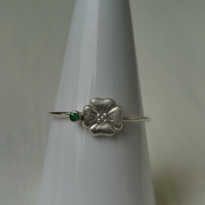 virágos-smaragdos ezüstgyűrű , Ékszer, Gyűrű, Szoliter gyűrű, Ékszerkészítés, Ötvös, Meska
