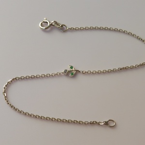 ezüst karkötő smaragddal és kék zafírral  - ékszer - karkötő - karkötő medállal - Meska.hu