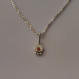 narancs színű zafíros ezüstmedál lánccal - ékszer - nyaklánc - medálos nyaklánc - Meska.hu