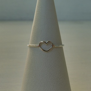 ezüst szív gyűrű, Ékszer, Gyűrű, Vékony gyűrű, Ékszerkészítés, Ötvös, MESKA
