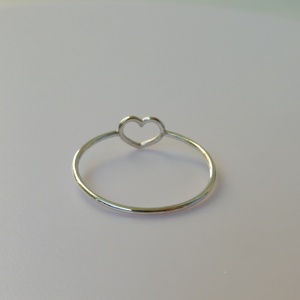 ezüst szív gyűrű - ékszer - gyűrű - vékony gyűrű - Meska.hu
