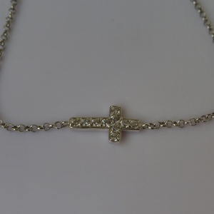 ezüst karkötő köves kereszttel - ékszer - karkötő - karkötő medállal - Meska.hu