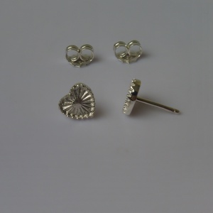 ezüst napsugaras szív fülbevaló - ékszer - fülbevaló - pötty fülbevaló - Meska.hu