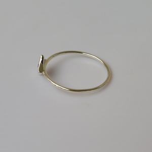 kék zafíros ezüstgyűrű csillag foglalatban - ékszer - gyűrű - vékony gyűrű - Meska.hu