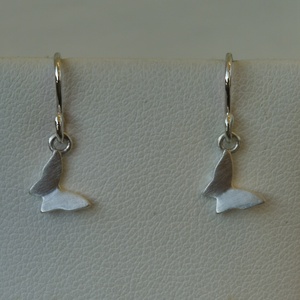 mozgó pillangós ezüst fülbevaló - Meska.hu