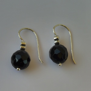 virágos ezüst fülbevaló ónixokkal   - ékszer - fülbevaló - lógó fülbevaló - Meska.hu