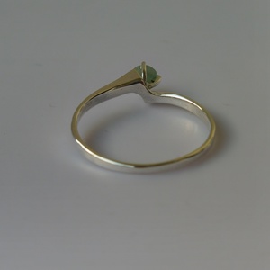 smaragdos ezüst szoliter gyűrű - ékszer - gyűrű - szoliter gyűrű - Meska.hu