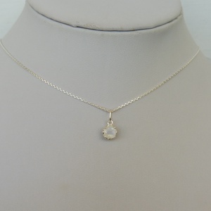 ezüstmedál labradorittal és fekete cirkóniákkal - ékszer - nyaklánc - medál - Meska.hu