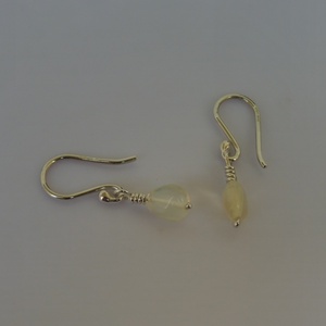 opálos ezüst fülbevaló - ékszer - fülbevaló - lógó fülbevaló - Meska.hu