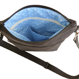 Zöld leveles Vízálló  crossbody  táska ,válltáska Sokzsebes -Valentinnap,Nőnap,Anyáknapja - táska & tok - kézitáska & válltáska - vállon átvethető táska - Meska.hu