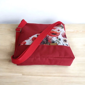 Prémium Pipacsos Vízálló  Válltáska ,Crossbody - táska & tok - kézitáska & válltáska - vállon átvethető táska - Meska.hu