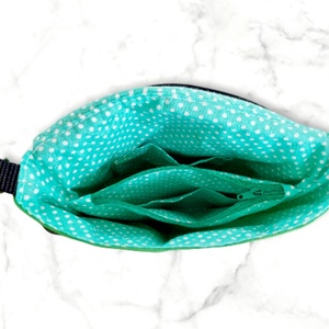 Zöld leveles Vízálló  crossbody  táska ,válltáska Sokzsebes két rekeszes-Anyáknapja - táska & tok - kézitáska & válltáska - vállon átvethető táska - Meska.hu