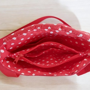 Pipacsos  Vízálló  crossbody  táska ,válltáska,keresztpántos testtáska Sokzsebes két rekeszes - táska & tok - kézitáska & válltáska - vállon átvethető táska - Meska.hu