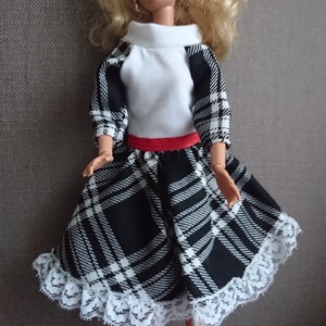 Barbie babaruha Zsüli - játék & sport - baba & babaház - babaruha, babakellék - Meska.hu