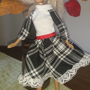 Barbie babaruha Zsüli - játék & sport - baba & babaház - babaruha, babakellék - Meska.hu