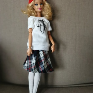 Barbie babaruha harisnyával, sapkával - játék & sport - baba & babaház - barbie ruhák - Meska.hu