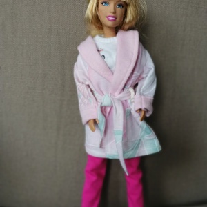 Barbie köntös, Játék & Sport, Baba & babaház, Babaruha, babakellék, Varrás, MESKA