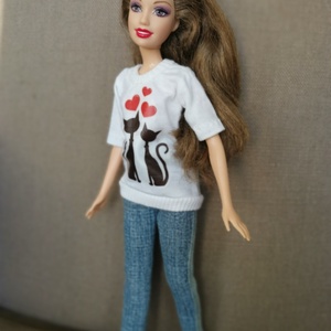 Barbie babaruha póló nadrággal, Játék & Sport, Baba & babaház, Babaruha, babakellék, Varrás, MESKA