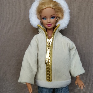 Barbie babaruha steppelt kabátka arany zipzárral - játék & sport - baba & babaház - babaruha, babakellék - Meska.hu