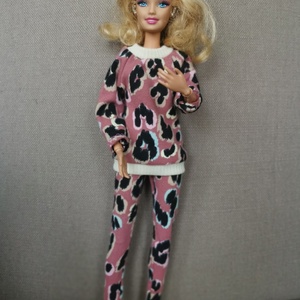 Barbie mintás pizsama vagy szabadidőruha  - Meska.hu