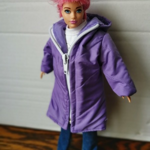 Barbie babaruha molett babára- hosszú lila színű kapucnis bélelt kabát - játék & sport - baba & babaház - babaruha, babakellék - Meska.hu