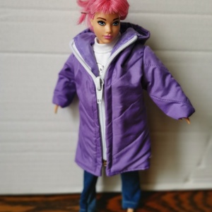 Barbie babaruha molett babára- hosszú lila színű kapucnis bélelt kabát - játék & sport - baba & babaház - babaruha, babakellék - Meska.hu