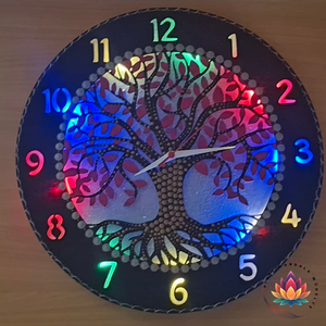 Mandala falióra életfával és LED-es világítással, 38 cm, Otthon & Életmód, Dekoráció, Fali és függő dekoráció, Falióra & óra, Festett tárgyak, MESKA