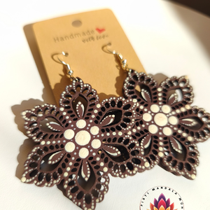 Fa fülbevaló (virág 4 ), Ékszer, Fülbevaló, Lógó fülbevaló, Festett tárgyak, Festészet, MESKA