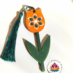 Tulipán könyvjelző (narancssárga) , Könyv & Zene, Könyvjelző, Festett tárgyak, Festészet, MESKA