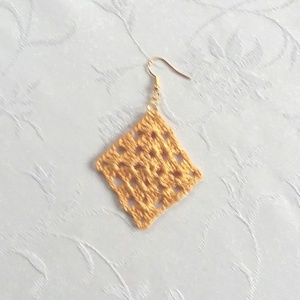 Horgolt fülbevaló - ékszer - fülbevaló - lógó fülbevaló - Meska.hu