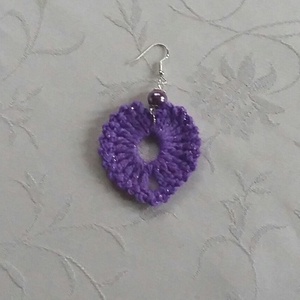 Lila horgolt fülbevaló - ékszer - fülbevaló - lógó fülbevaló - Meska.hu