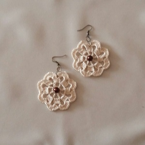 Horgolt fülbeló - ékszer - fülbevaló - lógós kerek fülbevaló - Meska.hu