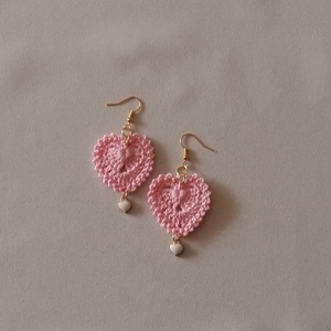 Rózsaszín szívecske - ékszer - fülbevaló - lógó fülbevaló - Meska.hu