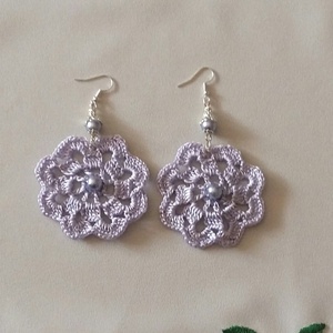 Lila horgolt fülbevaló - ékszer - fülbevaló - lógós kerek fülbevaló - Meska.hu