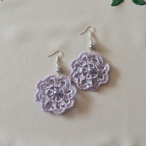 Lila horgolt fülbevaló - ékszer - fülbevaló - lógós kerek fülbevaló - Meska.hu