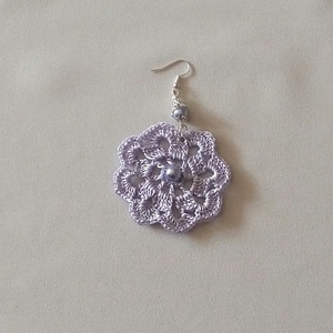 Lila horgolt fülbevaló, Ékszer, Fülbevaló, Lógós kerek fülbevaló, Ékszerkészítés, Horgolás, MESKA