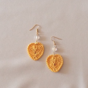 Horgolt szívecske - ékszer - fülbevaló - lógó fülbevaló - Meska.hu
