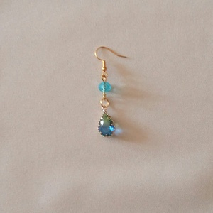 Türkiz gyöngyök - ékszer - fülbevaló - lógó fülbevaló - Meska.hu