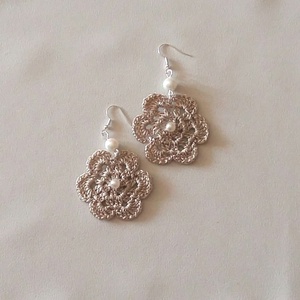 Horgolt fülbevaló - ékszer - fülbevaló - lógós kerek fülbevaló - Meska.hu