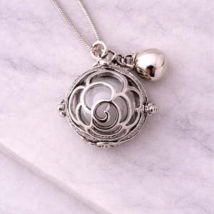 Stresszoldó Angyalhívó  - ékszer - nyaklánc - medál - Meska.hu